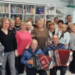 jautri popiete igliaukos bibliotekoje